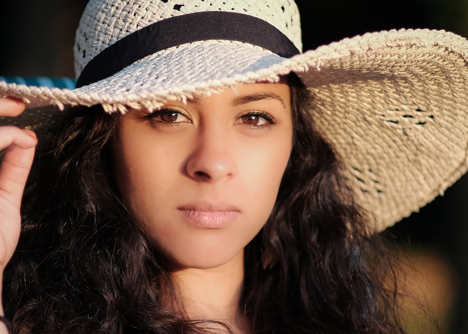 use turmeric powder as extra protection from the sun