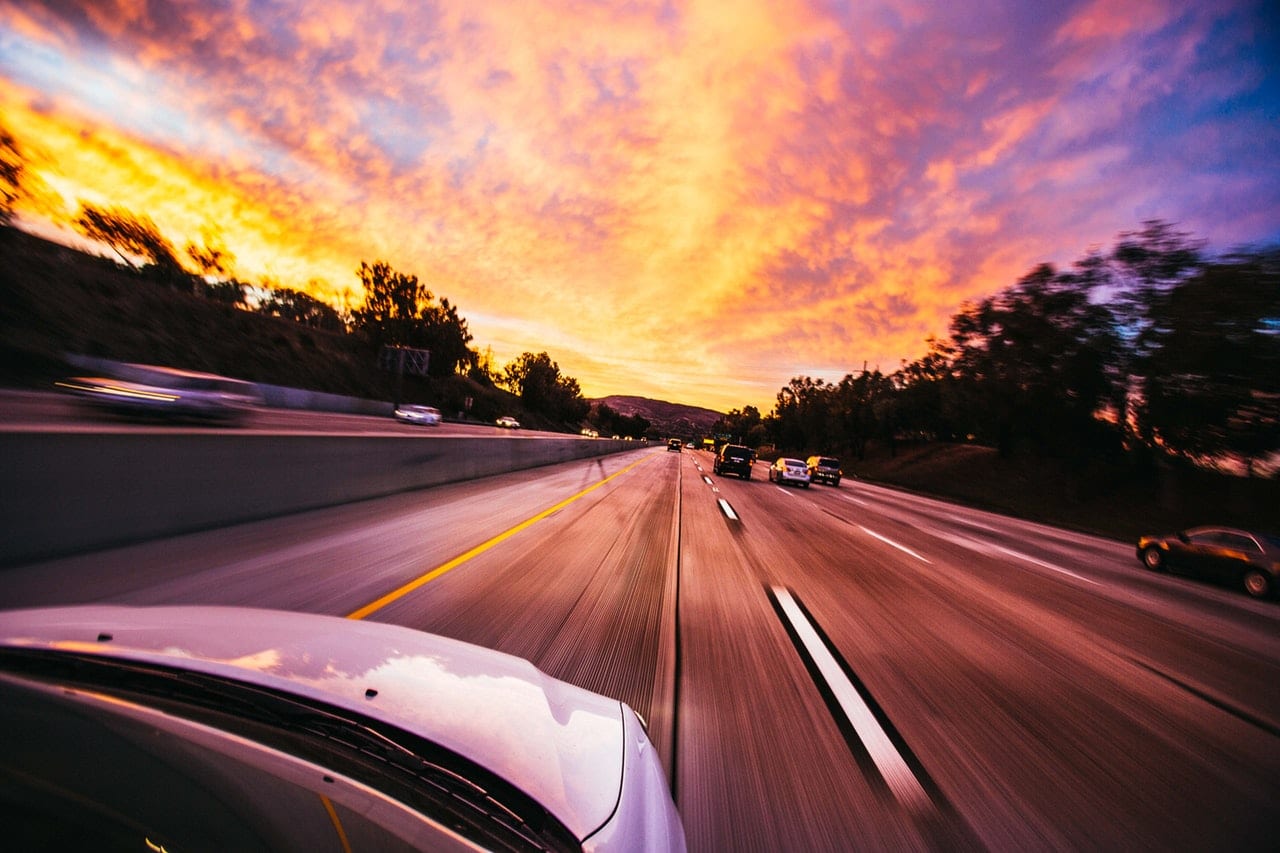 driving-bad-habits-header-image