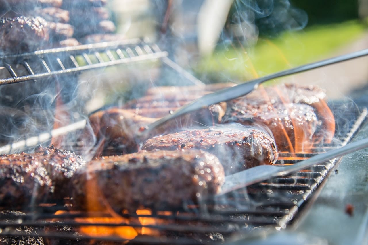 battle-smoking-grilling-header-image